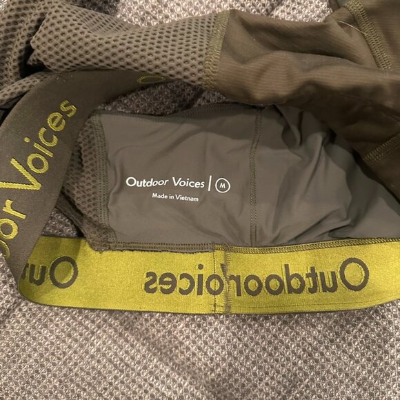 Outdoor Voices Olive Green Sports Bra - Picture 3 of 3